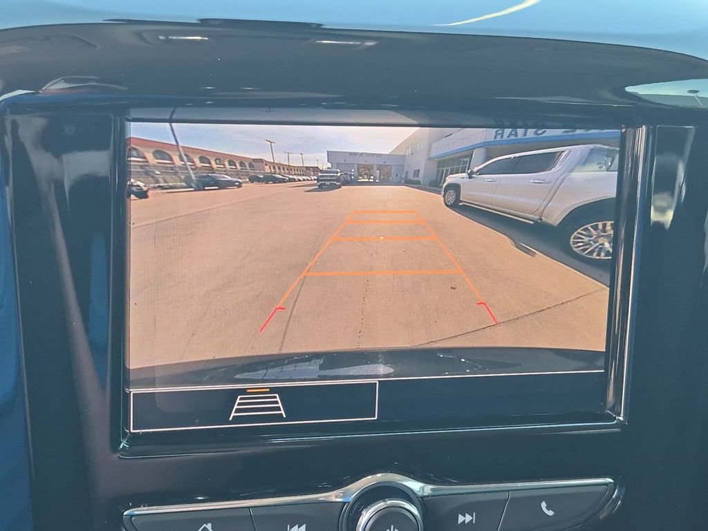 Used 2020 Chevrolet Traverse LS FWD image 17