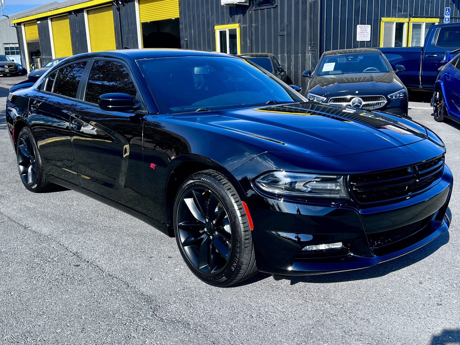 Used 2020 Dodge Charger GT RWD image 4