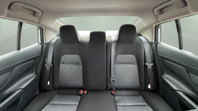 New 2027 Nissan Sentra SV w/ SV Convenience Package FWD image 16