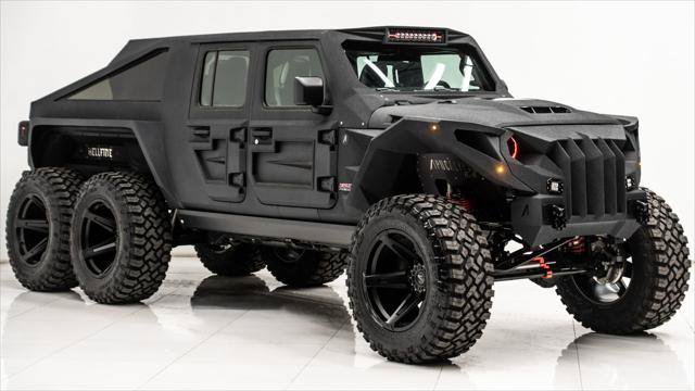 Used 2025 Jeep Gladiator Sport AWD/4WD image 9