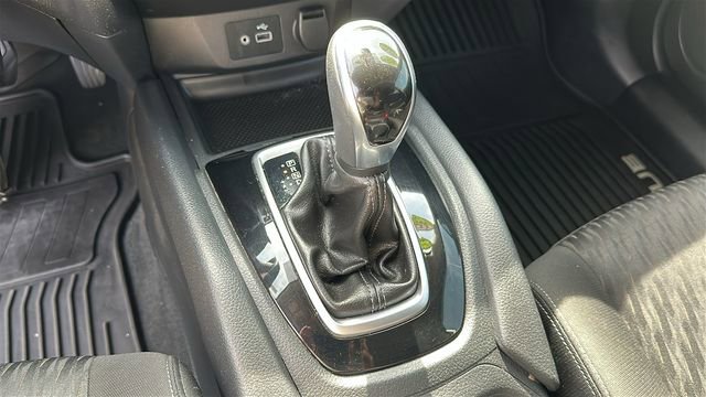 Certified 2020 Nissan Rogue S w/ Special Edition Package AWD/4WD image 17