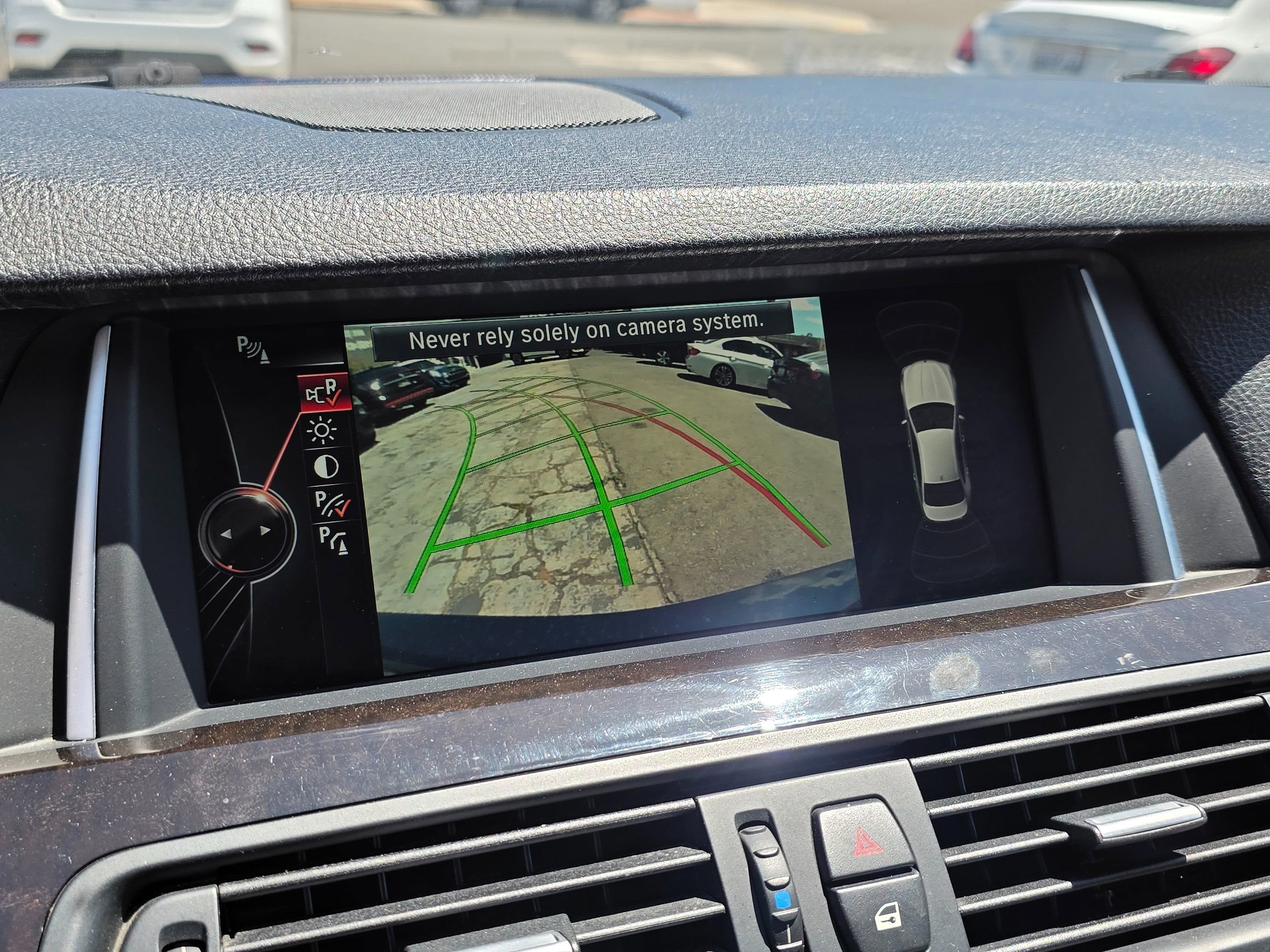 Used 2015 BMW 528i Sedan RWD image 28