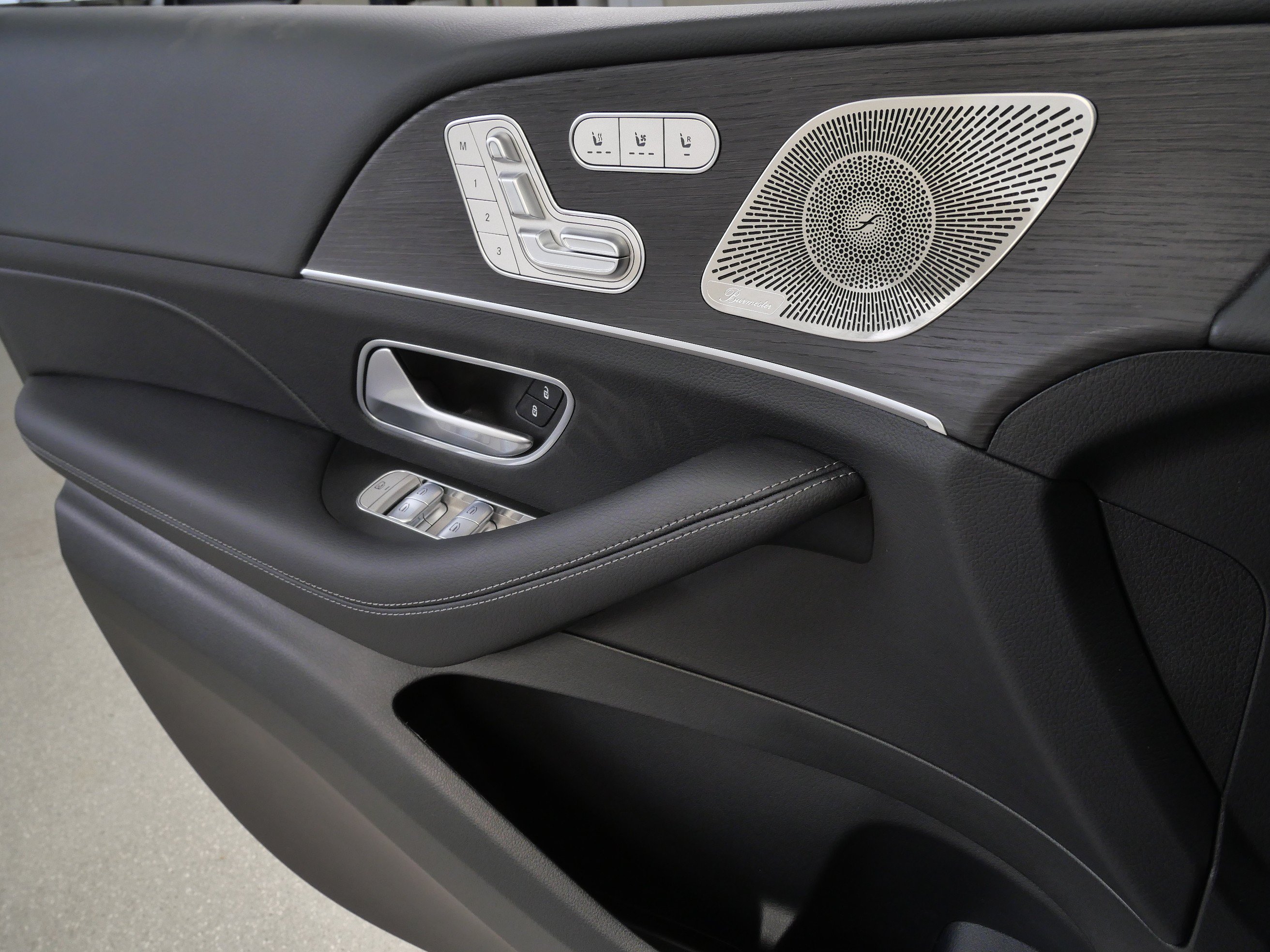 New 2026 Mercedes-Benz GLE 450 4MATIC image 13