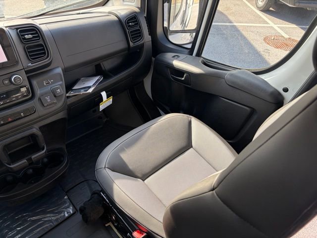 Used 2024 RAM ProMaster 3500 w/ Power Group image 31