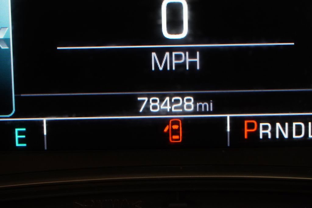 Used 2018 Chevrolet Traverse LT image 8