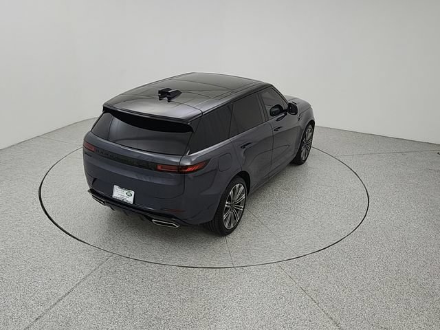 Used 2026 Land Rover Range Rover Sport Dynamic SE AWD/4WD image 17