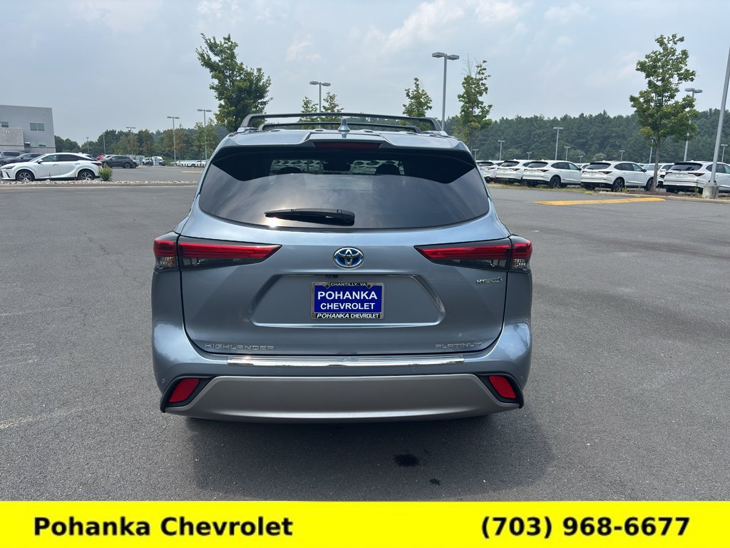 Used 2023 Toyota Highlander Platinum AWD/4WD image 6