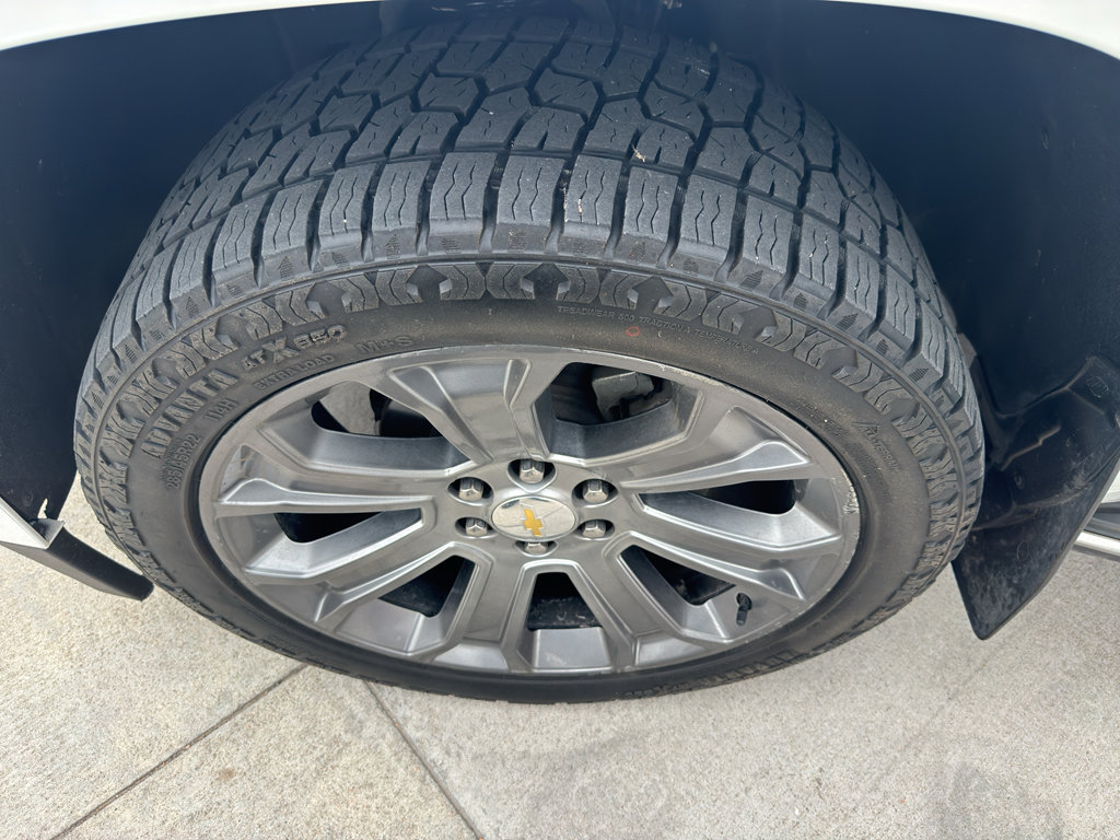 Used 2017 Chevrolet Tahoe Premier AWD/4WD image 40
