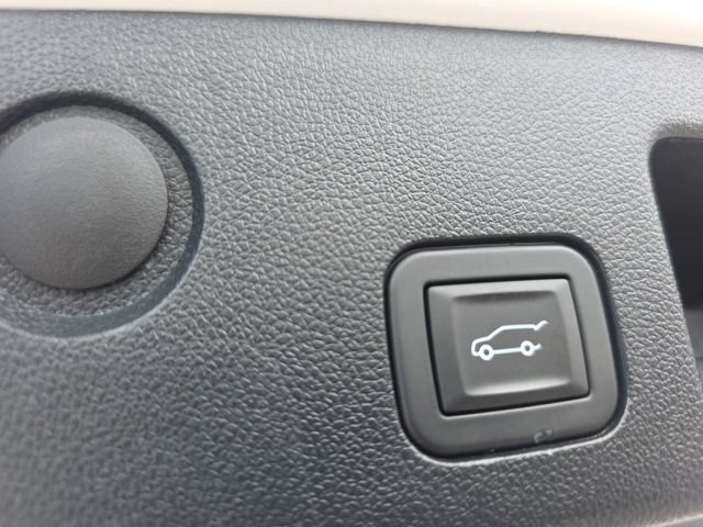 Used 2025 Chevrolet Equinox LT w/ Convenience Package II AWD/4WD image 29