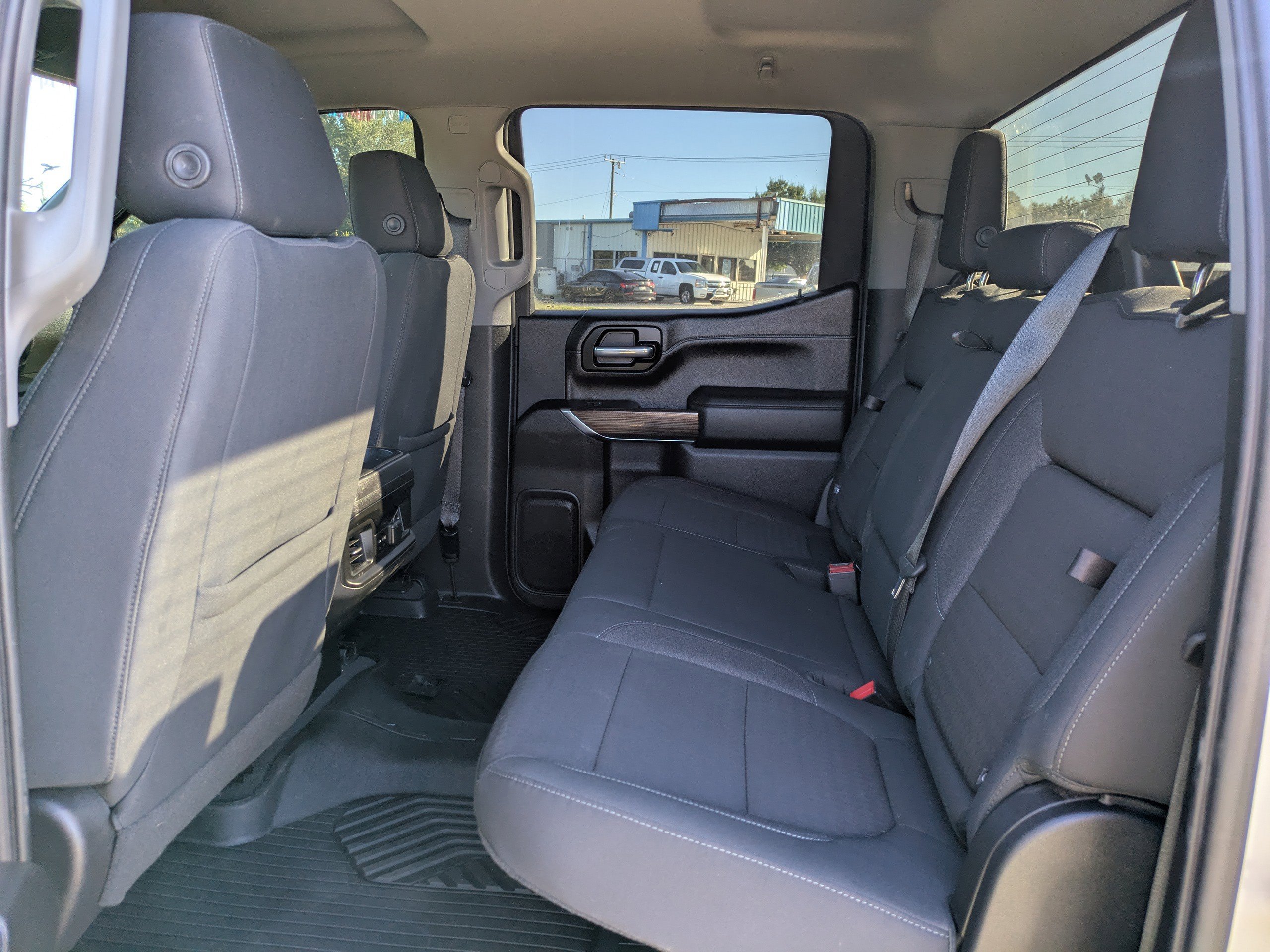 Used 2021 Chevrolet Silverado 1500 LT Trail Boss w/ Bed Protection Package image 12