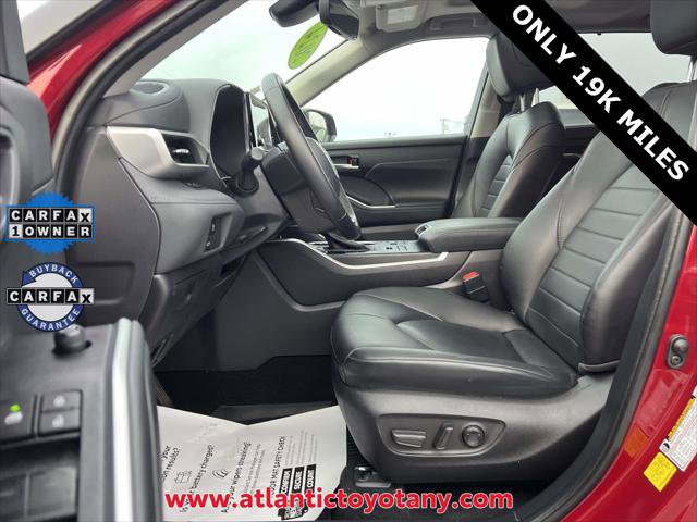 Certified 2024 Toyota Highlander XLE image 17