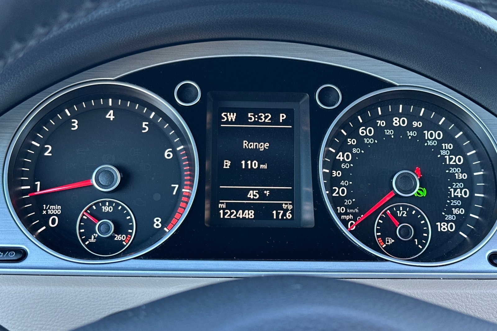 Used 2015 Volkswagen CC Sport image 27