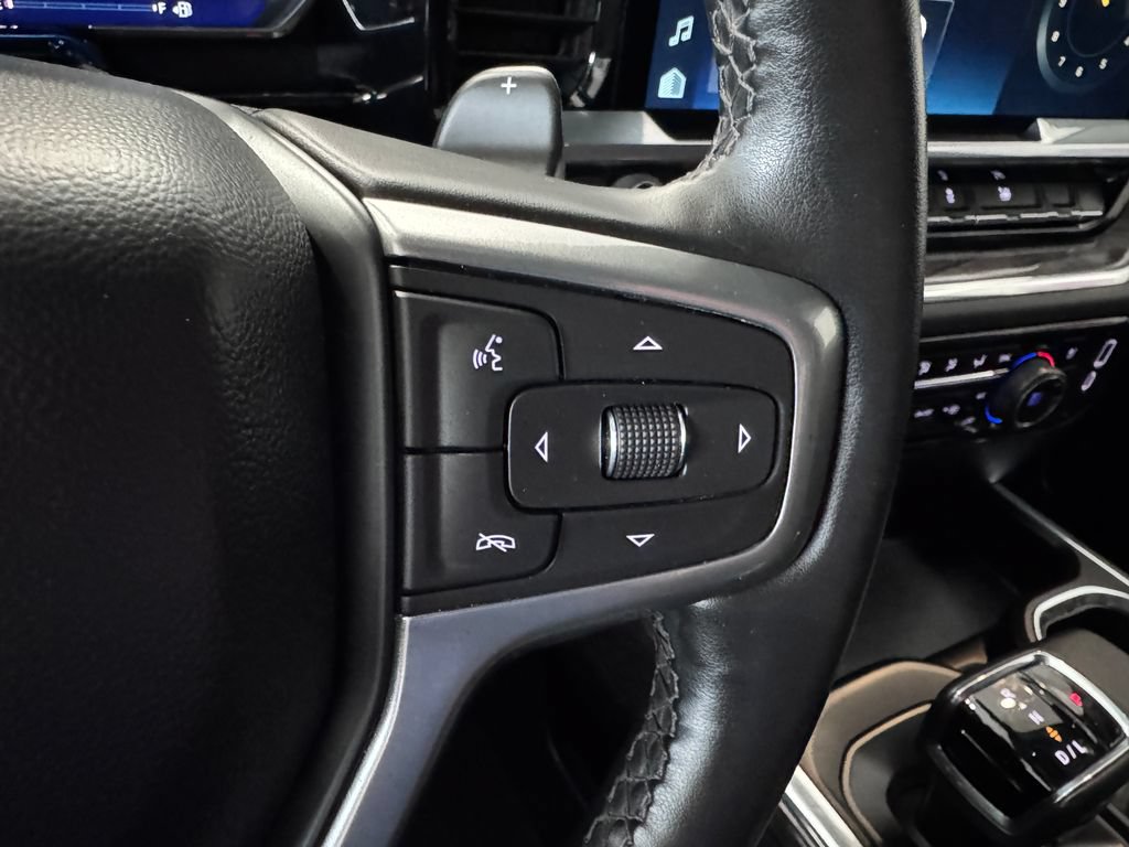 Certified 2023 Chevrolet Silverado 1500 LTZ AWD/4WD image 17