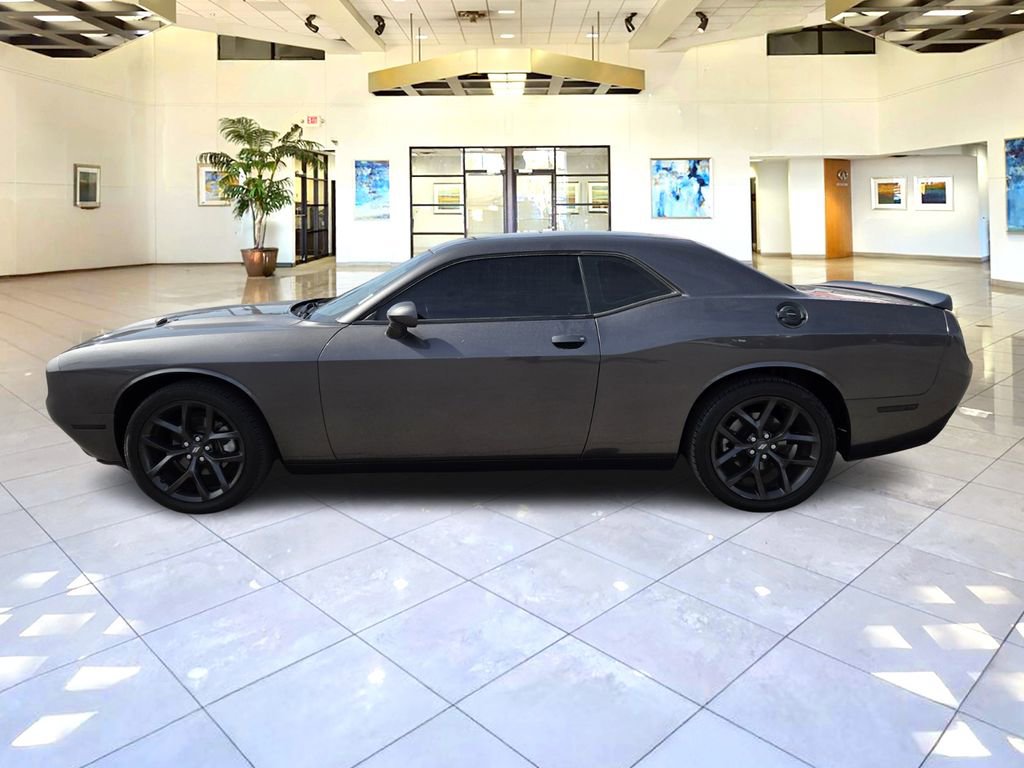 Used 2021 Dodge Challenger SXT w/ Blacktop Package image 4