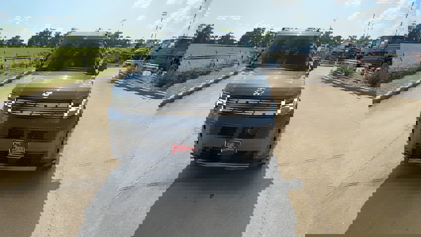 Used 2025 Hyundai Santa Fe SEL image 4