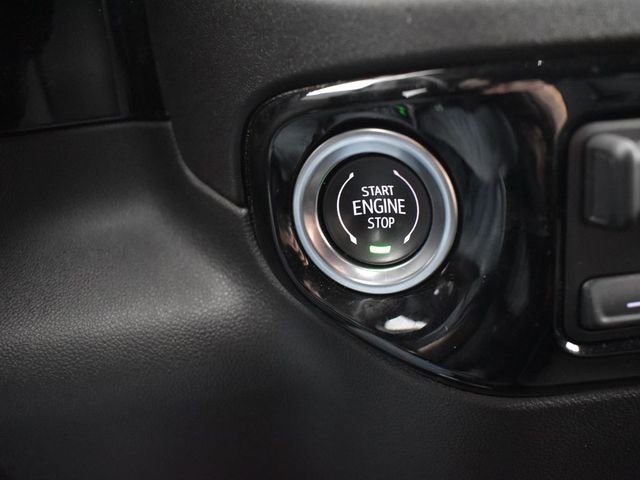 Used 2025 GMC Sierra 1500 SLT image 20