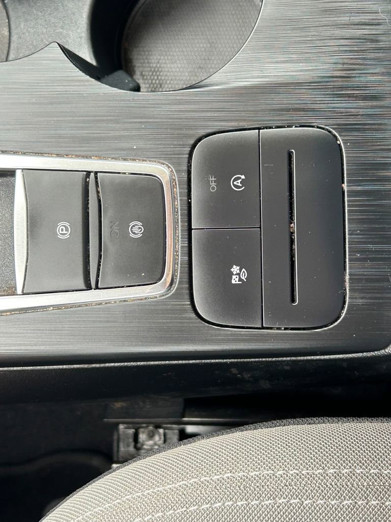 Used 2020 Ford Escape S FWD image 24