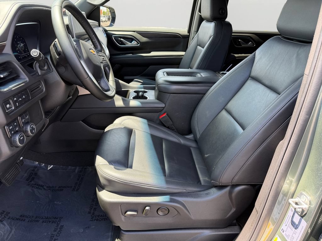 Used 2024 Chevrolet Tahoe LT AWD/4WD image 24