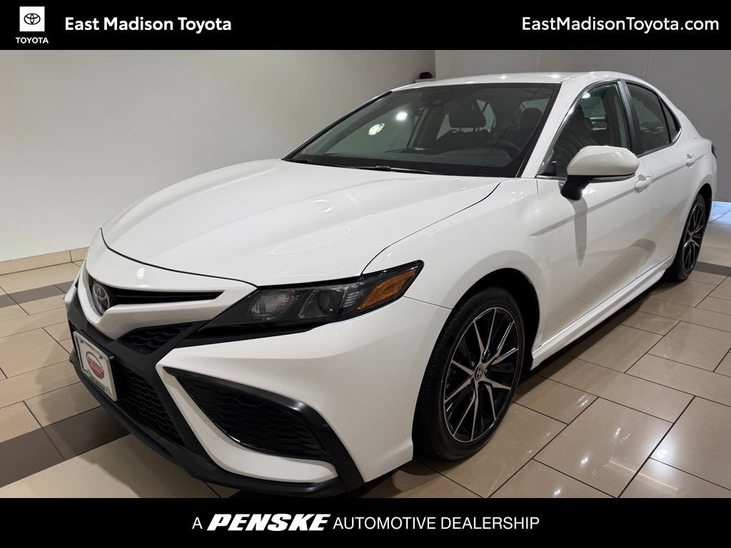 Certified 2024 Toyota Camry SE