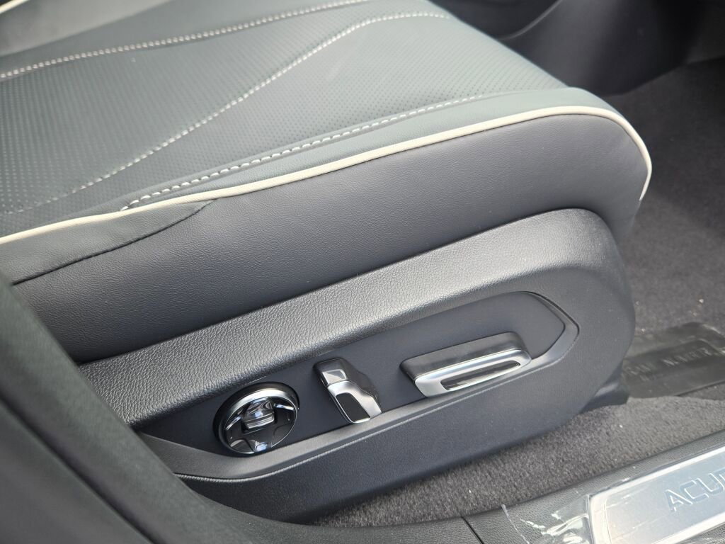 New 2026 Acura RDX SH-AWD w/ Advance Package image 7
