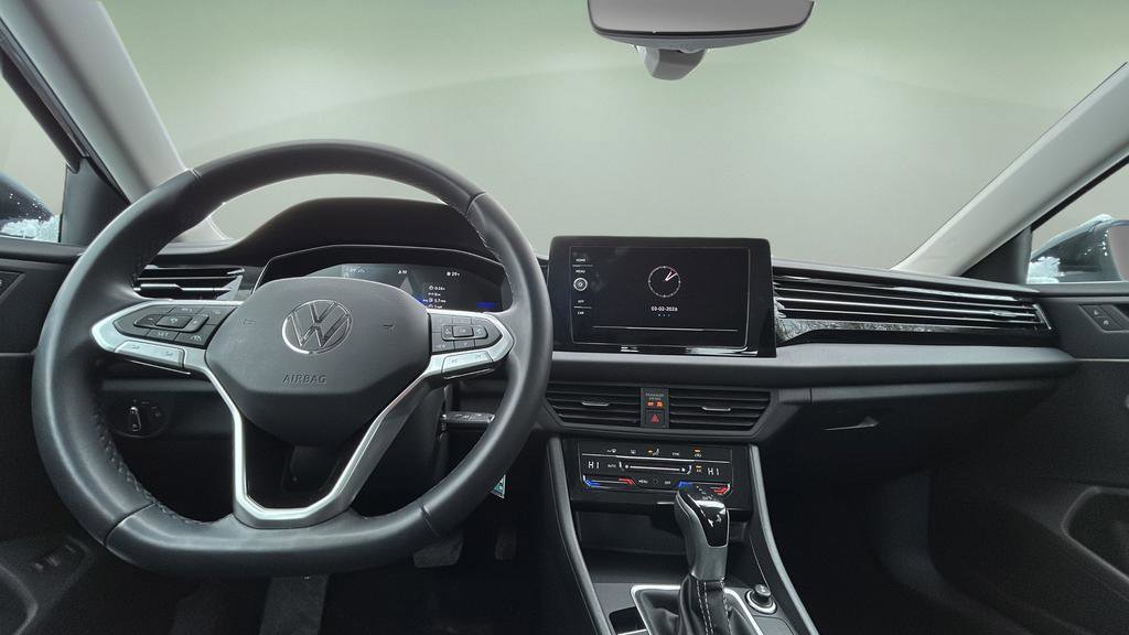 Used 2025 Volkswagen Jetta S image 13