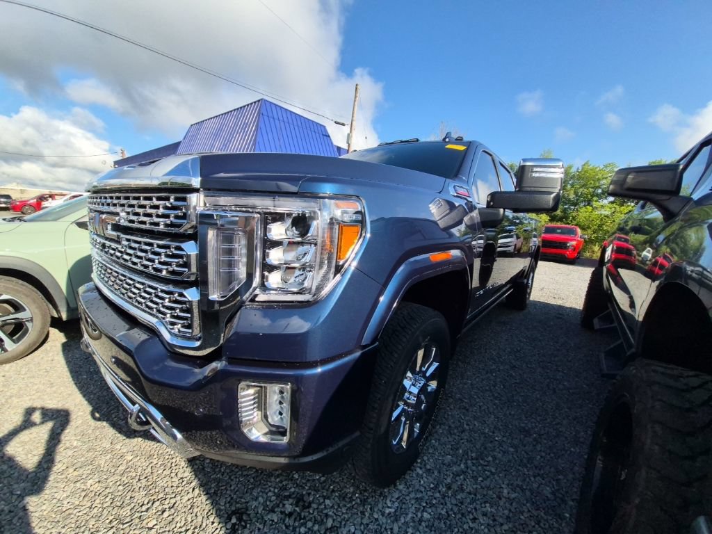 Used 2022 GMC Sierra 2500 Denali w/ Denali Ultimate Package AWD/4WD video 3