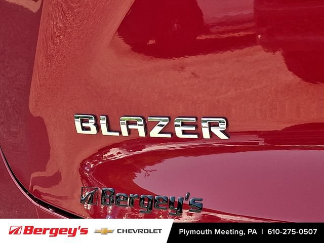 Used 2019 Chevrolet Blazer LT FWD image 32