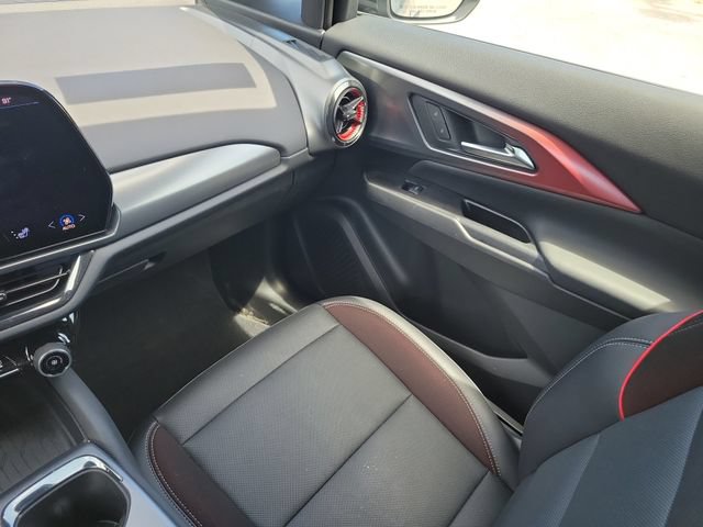 Used 2024 Chevrolet Equinox EV RS FWD image 11
