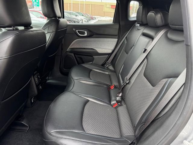 Used 2024 Jeep Compass Latitude w/ Altitude Special Edition image 5