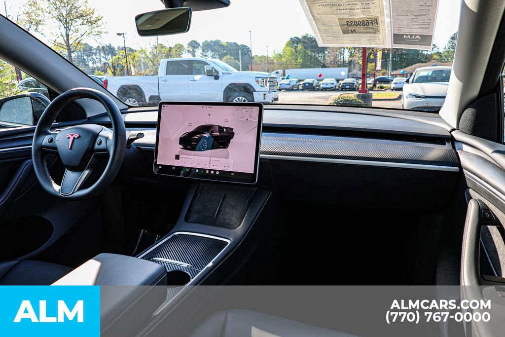 Used 2023 Tesla Model Y Long Range image 28