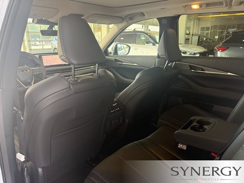 New 2027 INFINITI QX60 Pure w/ Cargo Package FWD image 30