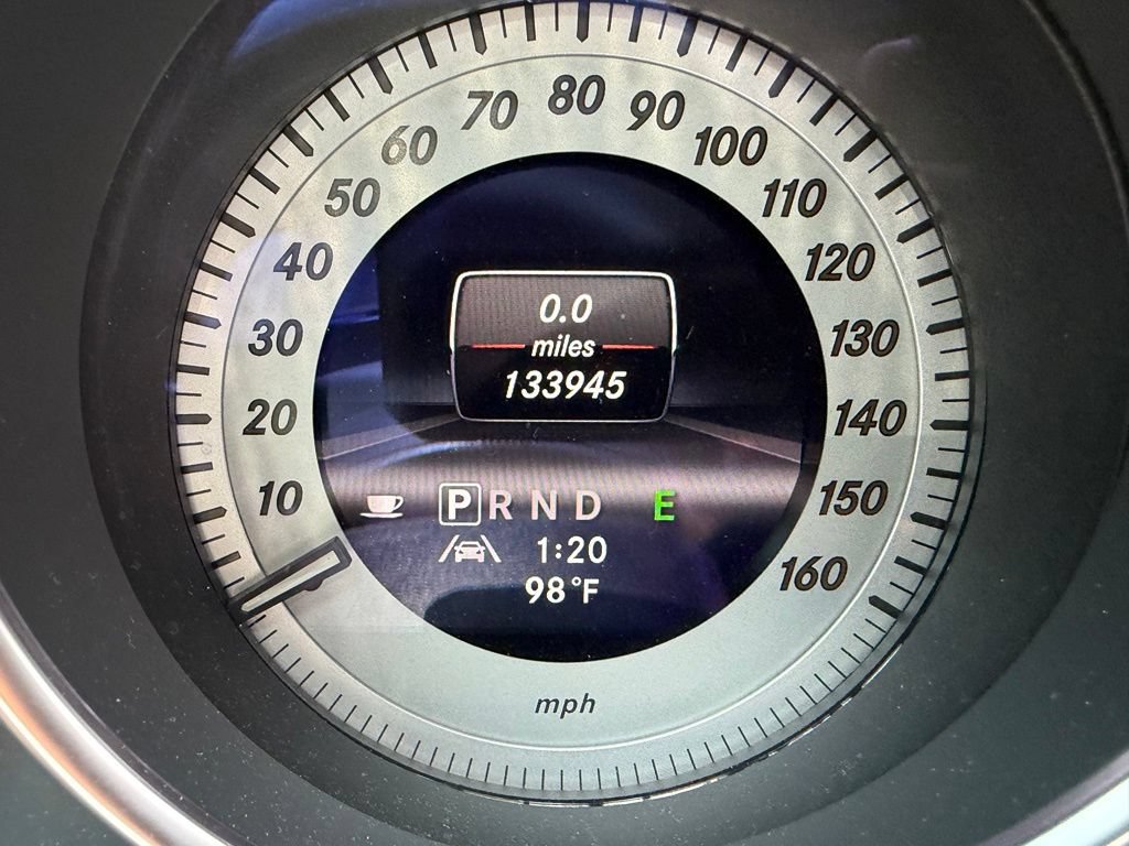 Used 2013 Mercedes-Benz C 250 Coupe image 24