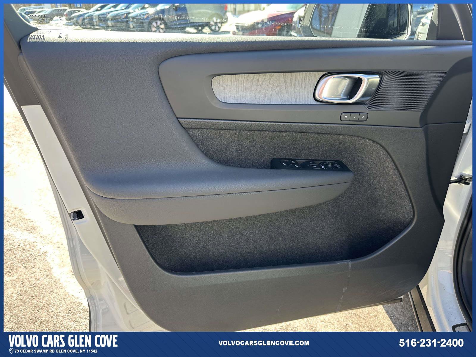 Used 2026 Volvo XC40 B5 Plus w/ Protection Package Premier image 12