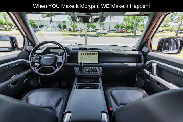 Used 2024 Land Rover Defender 130 X-Dynamic SE AWD/4WD image 22