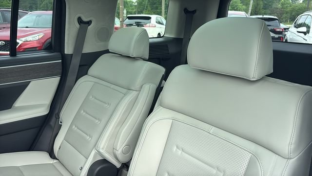 Used 2024 Hyundai Santa Fe Calligraphy AWD/4WD image 24
