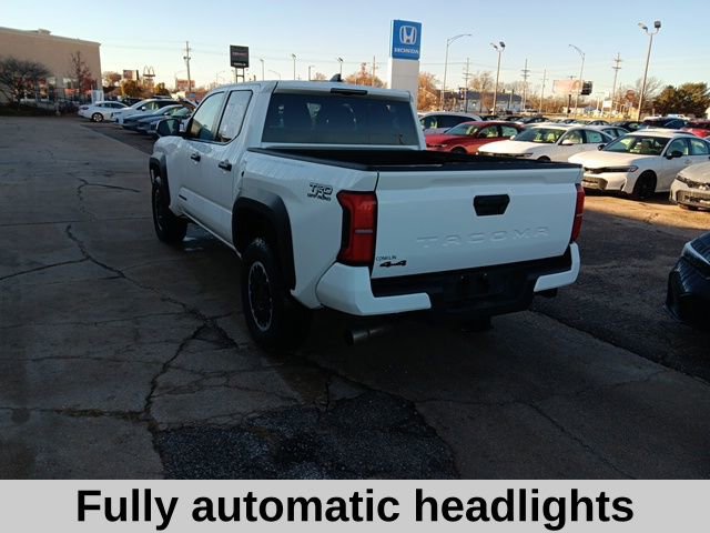 Used 2024 Toyota Tacoma 4x4 Double Cab image 6