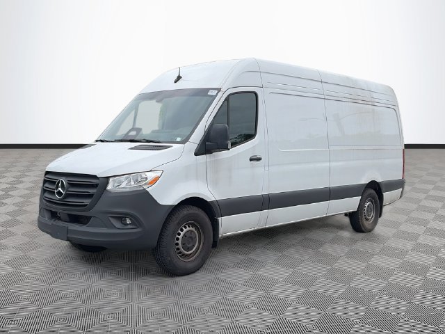 Certified 2025 Mercedes-Benz Sprinter 2500 image 3