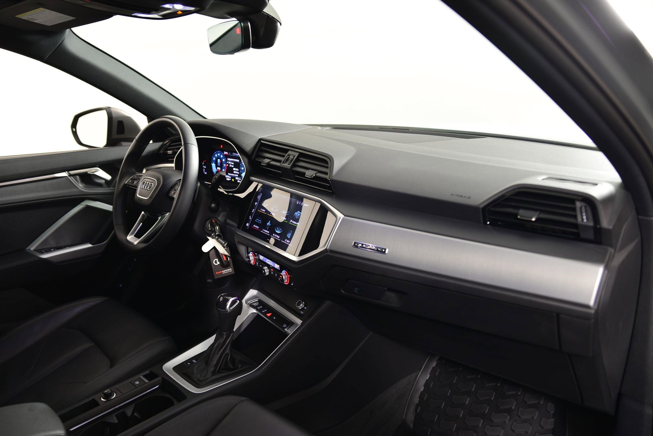 Certified 2023 Audi Q3 2.0T Premium w/ Convenience Package image 20