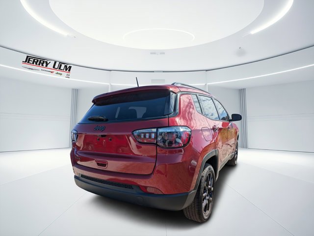 New 2026 Jeep Compass Latitude image 32