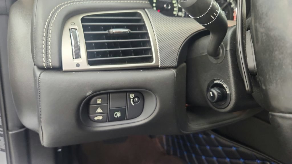 Used 2010 Jaguar XKR R RWD image 17