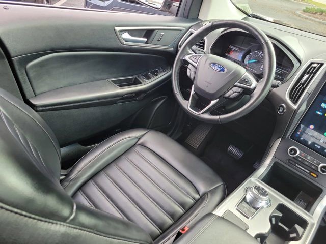 Used 2024 Ford Edge SEL image 3