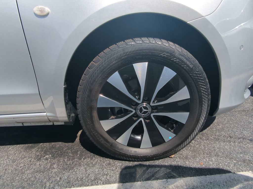 Used 2023 Mercedes-Benz Metris Passenger image 13