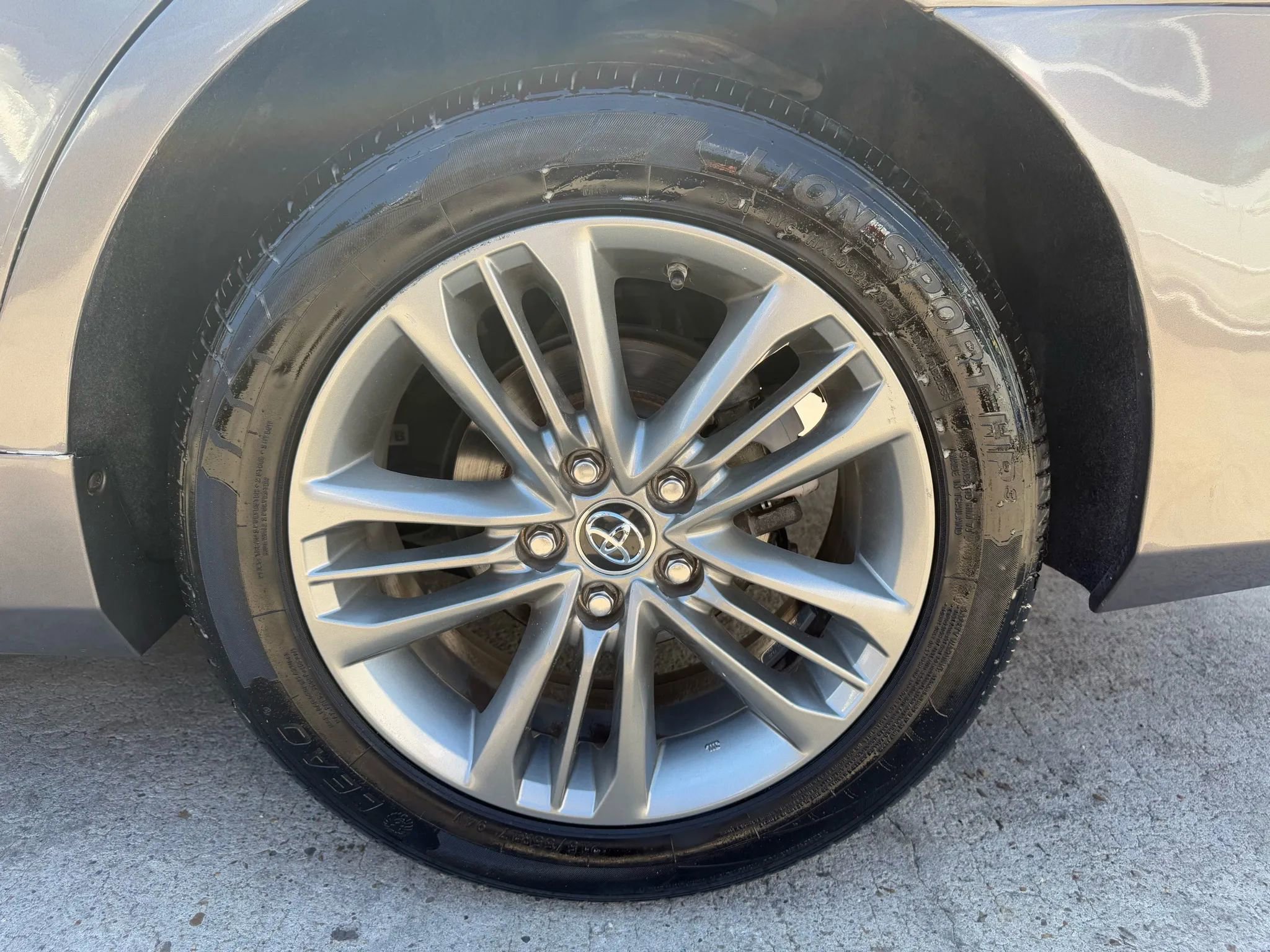 Used 2016 Toyota Camry SE image 22