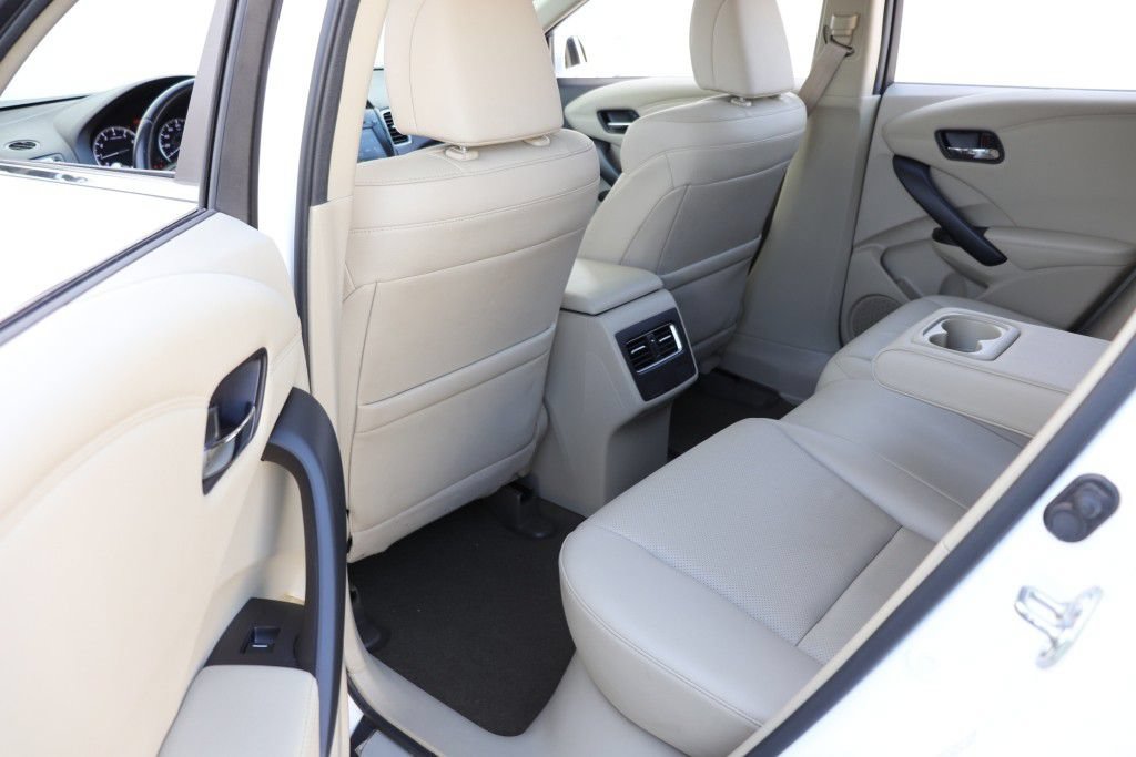 Used 2016 Acura RDX w/ Technology Package FWD image 19