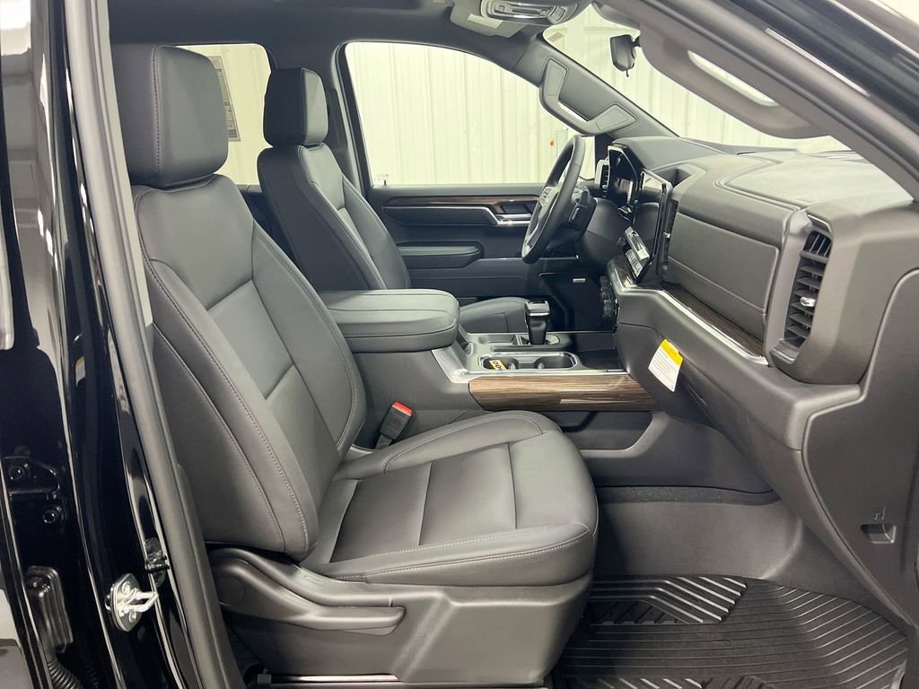 New 2026 Chevrolet Silverado 1500 RST w/ All Star Edition Plus AWD/4WD image 22
