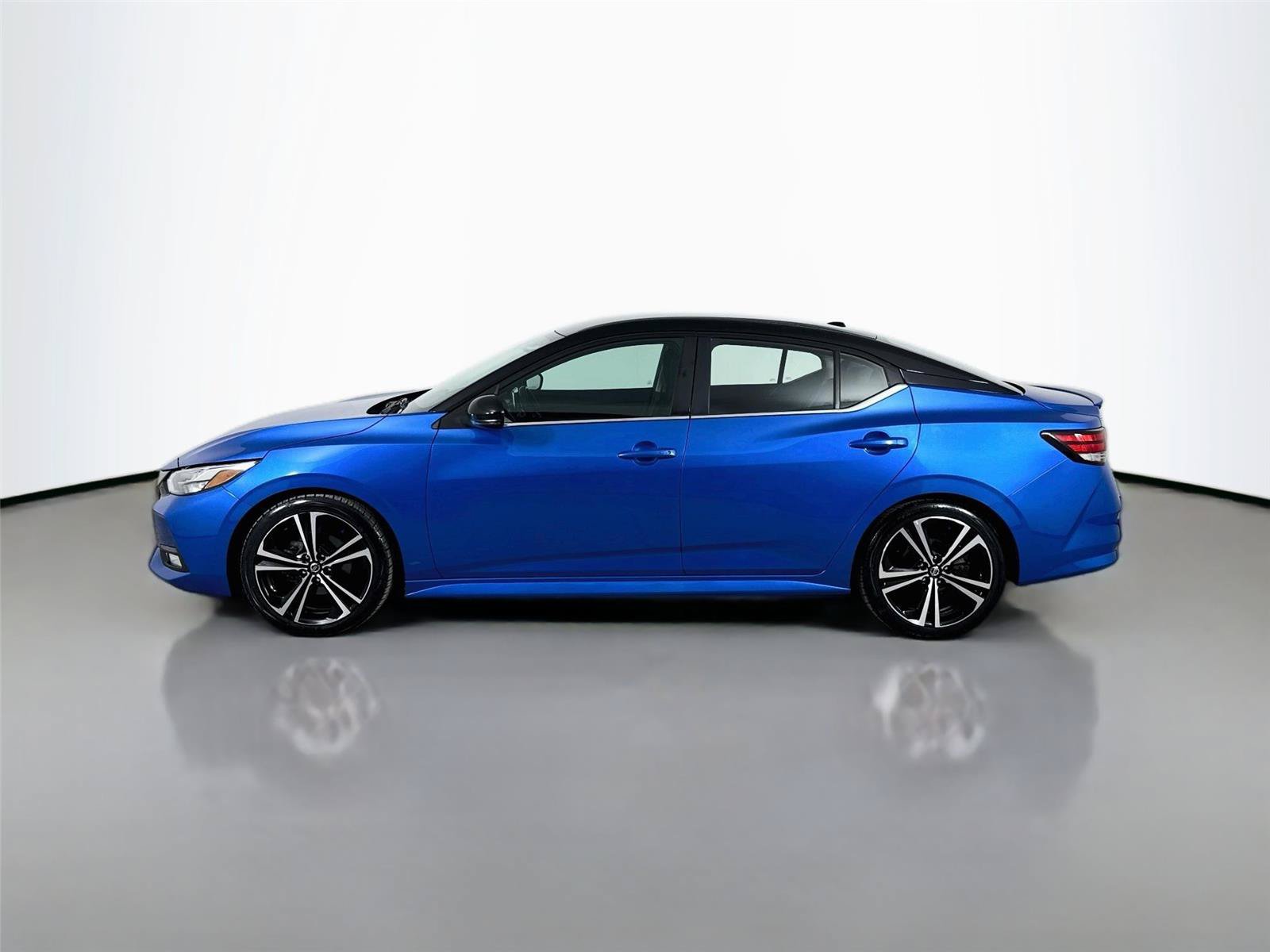 Used 2021 Nissan Sentra SR FWD image 6