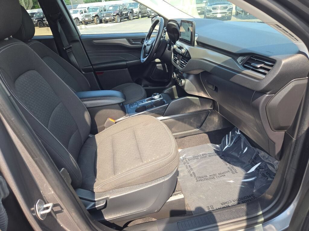 Used 2024 Ford Escape Active AWD/4WD image 14