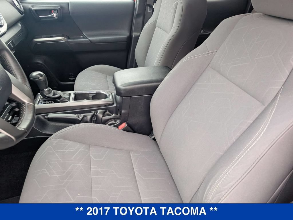 Used 2017 Toyota Tacoma TRD Off-Road AWD/4WD image 13