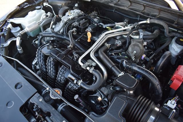 Used 2025 Nissan Altima 2.5 SV image 32