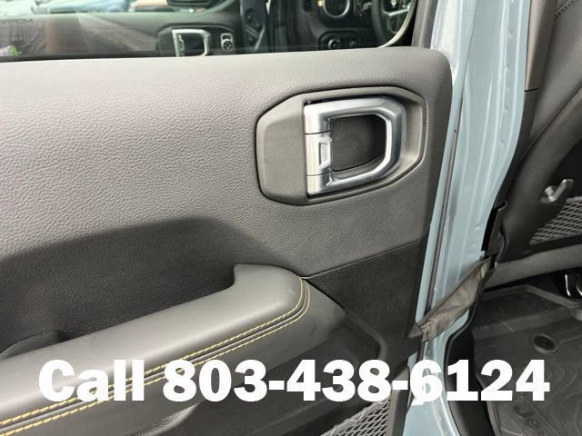 Used 2026 Jeep Wrangler Unlimited Sahara AWD/4WD image 13
